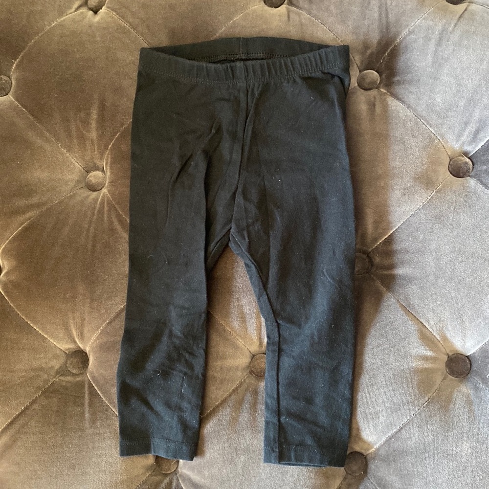 Black leggings
